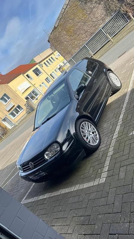 Gebraucht VW Golf IV Conceptline 146 PS (107 kW) 2000 Schwarz Limousine