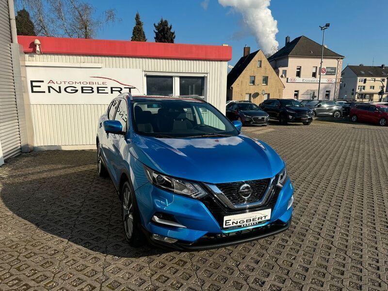 Blau Gebraucht 2018 Nissan Qashqai 360º SUV | 16.990 € (Fairer Preis) - Bild 1/4