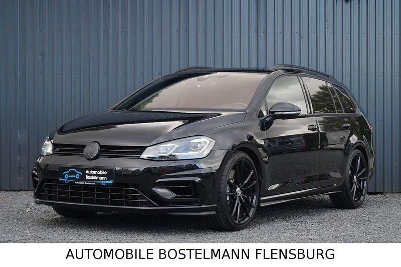 Schwarz Gebraucht 2018 VW Golf VII R Kombi | 31.985 € - Bild 1/4