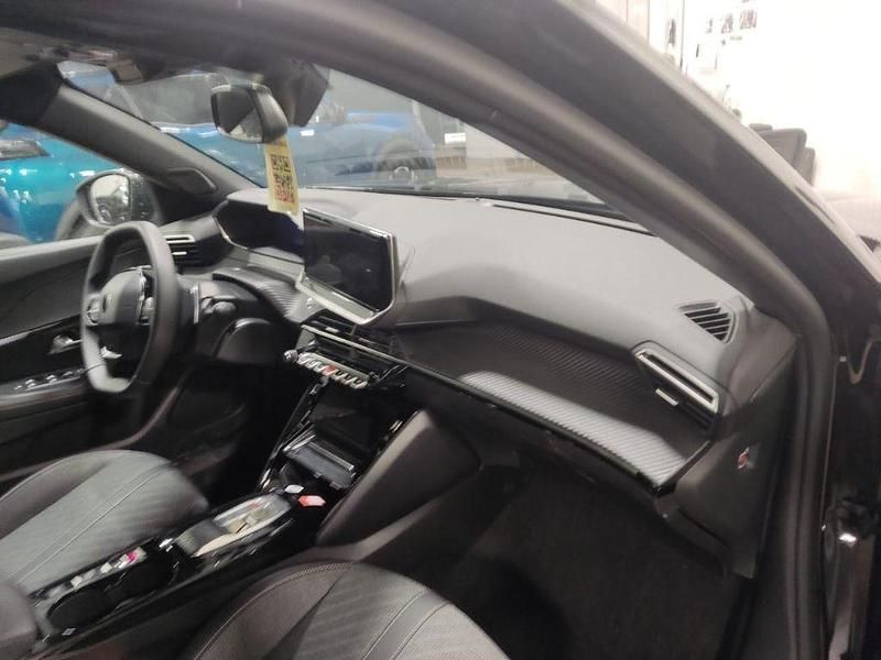 Gebraucht Peugeot 2008 Allure 145 PS (106 kW) 2025 Lackierung schwarz perla nera/ SUV