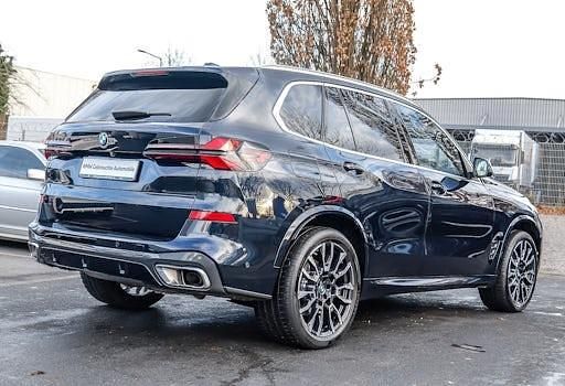 Gebraucht BMW X5 M Sport 286 PS (210 kW) 2024 Schwarz SUV