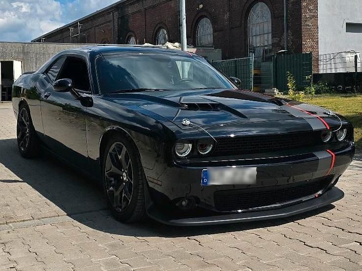 Gebraucht 2018 Dodge Challenger SXT Coupé | 29.990 € (Teuer) - Bild 1/4