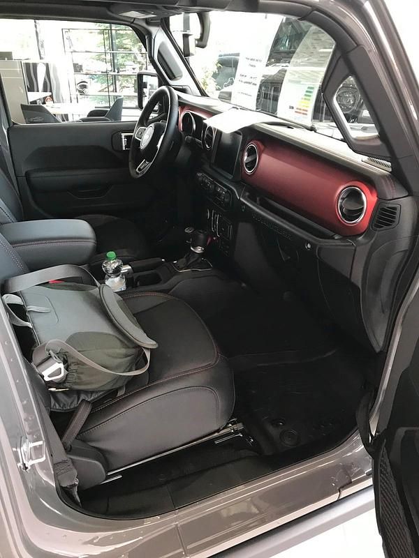 Gebraucht Jeep Wrangler Rubicon 286 PS (210 kW) 2019 Grau SUV
