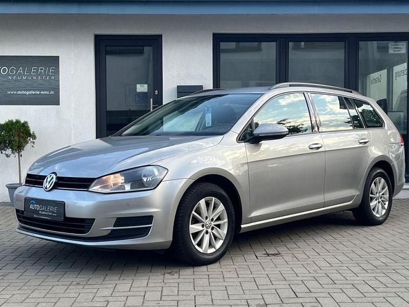 Silber Gebraucht 2016 VW Golf VII S Kombi | 5.980 € (Guter Preis) - Bild 1/4