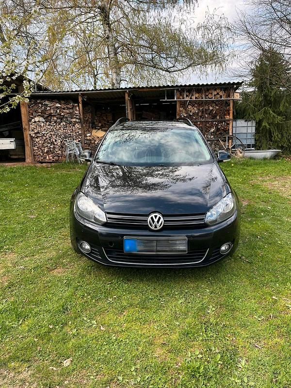 Gebraucht VW Golf VII 140 PS (102 kW) 2013 Schwarz Kombi