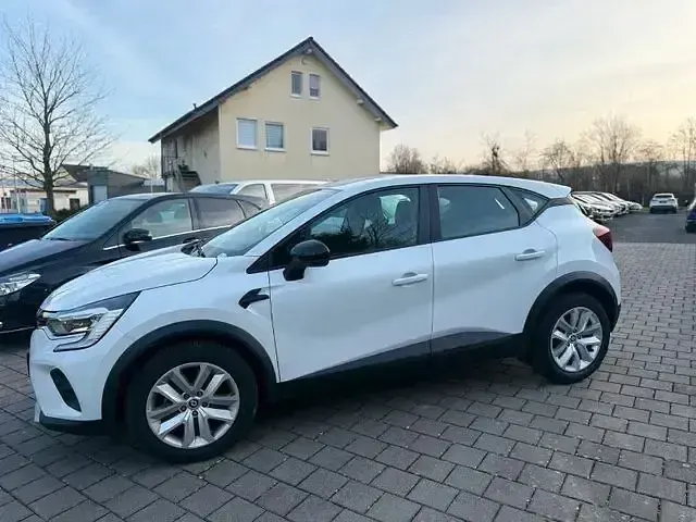Gebraucht Renault Captur Business 91 PS (66 kW) 2022 Weiß SUV