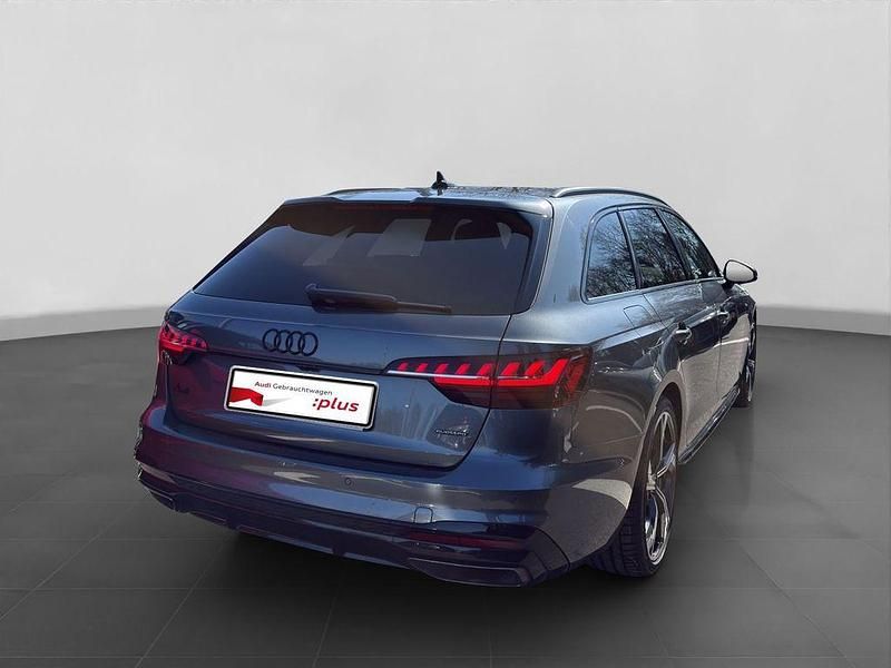 Gebraucht Audi A4 S-Line 204 PS (150 kW) 2025 Grau Kombi