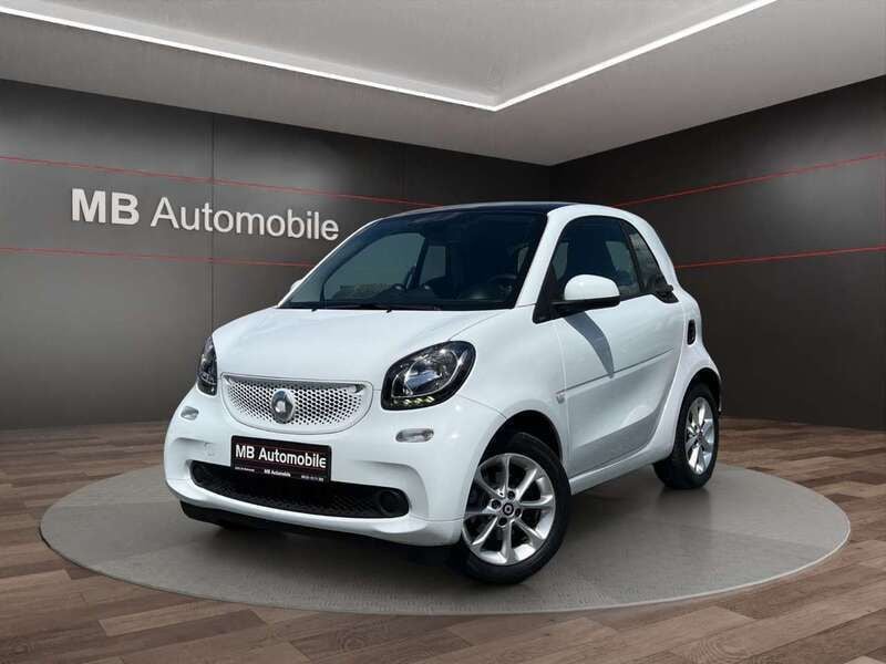 Weiß Gebraucht 2016 Smart ForTwo Coupé Kleinwagen | 9.980 € (Fairer Preis) - Bild 1/2