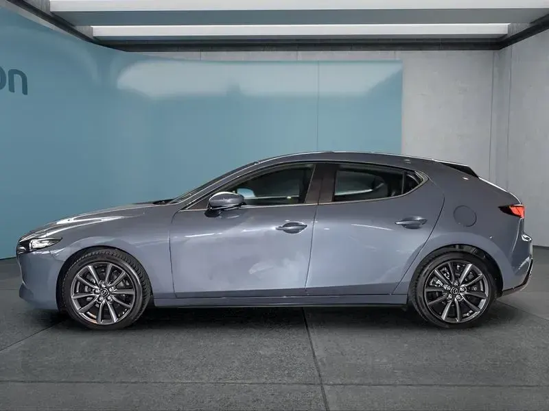 Gebraucht Mazda 3 140 PS (102 kW) 2025 Grau Limousine