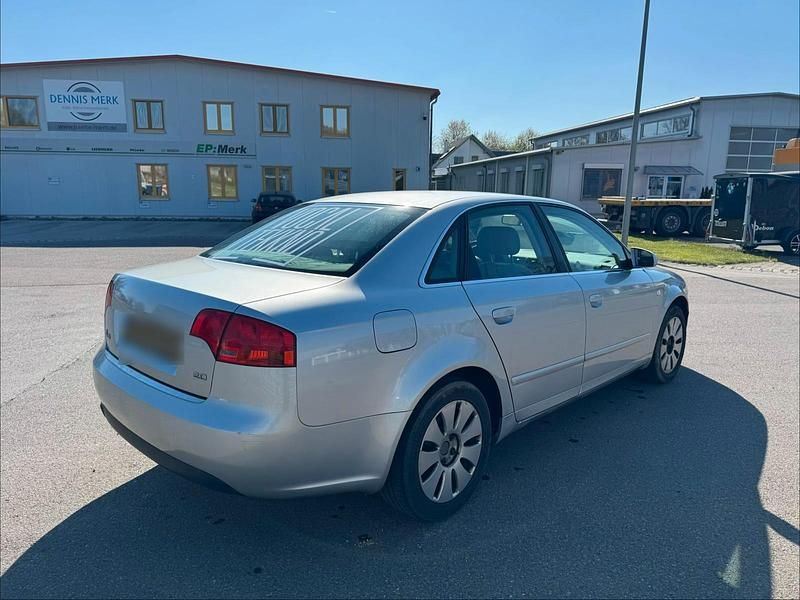 Second-hand Audi A4 131 CP (96 kW) 2006 Argintiu Berlinǎ