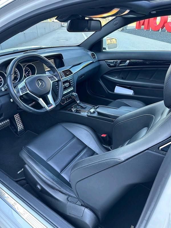 Gebraucht Mercedes C63 AMG AMG 457 PS (336 kW) 2012 Weiß Coupé