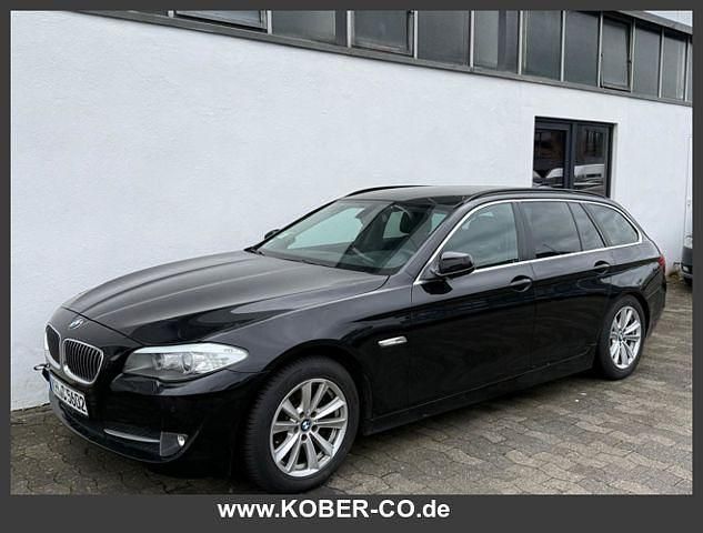 Gebraucht BMW 520 184 PS (135 kW) 2011 Schwarz ii Kombi