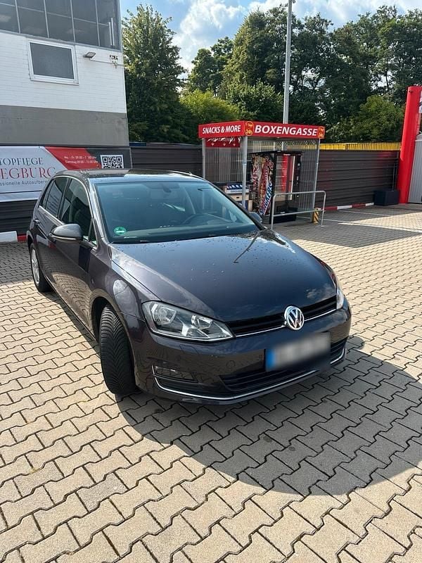 Gebraucht VW Golf VII 136 PS (100 kW) 2016 Grau Kleinwagen