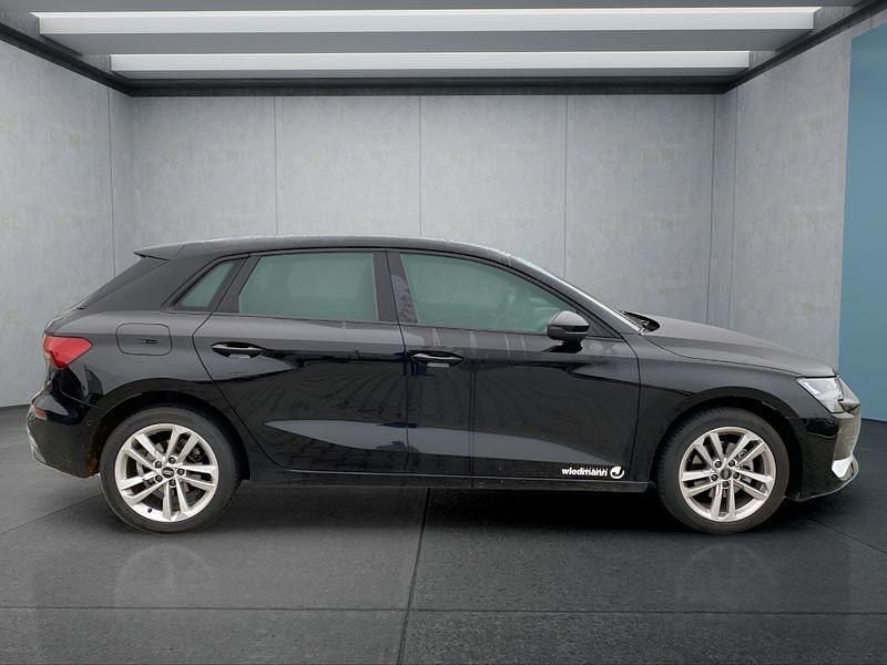 Gebraucht Audi A3 Sportback 116 PS (85 kW) 2024 Schwarz Kleinwagen