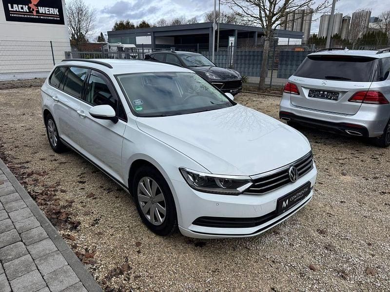 Gebraucht VW Passat Trendline 150 PS (110 kW) 2019 Weiß Kombi