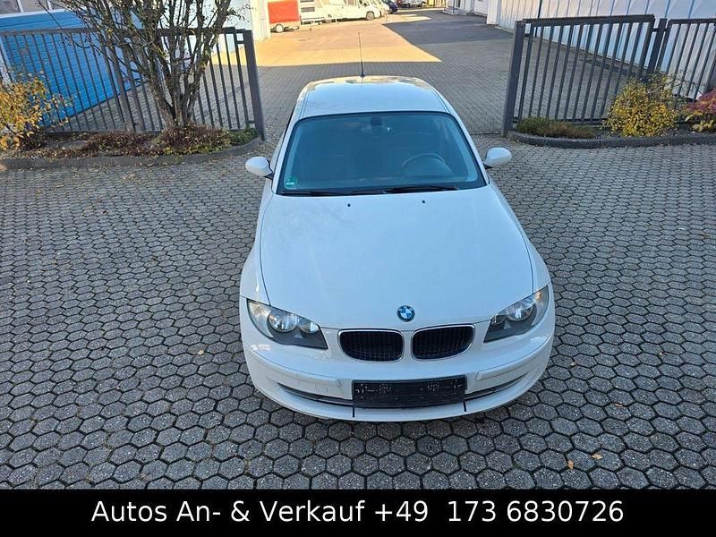 Weiß Gebraucht 2008 BMW 116 Advantage Kleinwagen | 2.500 € (Fairer Preis) - Bild 1/4