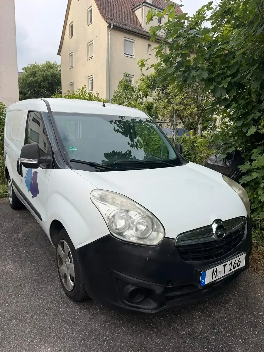 Gebraucht Opel Combo 90 PS (66 kW) 2012 Weiß Van / Kleinbus