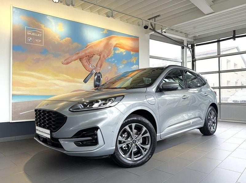 Solar silver metallic Gebraucht 2022 Ford Kuga ST-Line X SUV | 27.820 € (Fairer Preis) - Bild 1/4