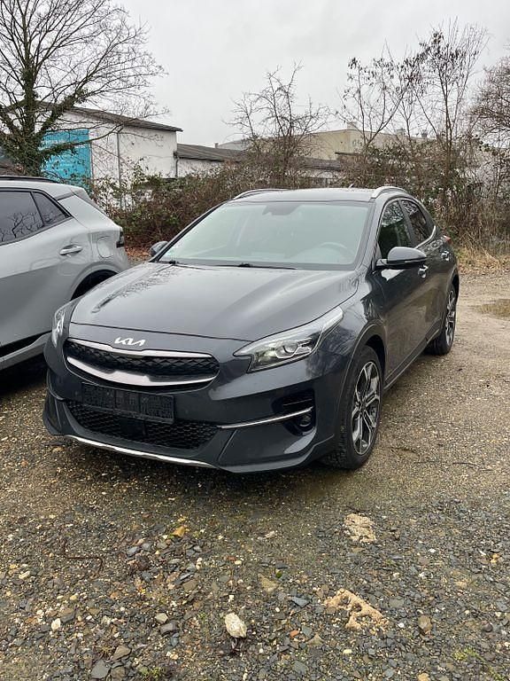 Gebraucht Kia XCeed Platinum Edition 141 PS (103 kW) 2022 Grau SUV