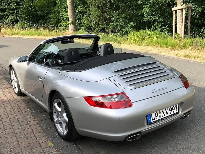 Gebraucht Porsche 997 325 PS (239 kW) 2005 Silber Cabrio