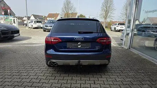 Używany Audi A4 Allroad Advanced 150 KM (110 kW) 2015 Niebieski Kombi