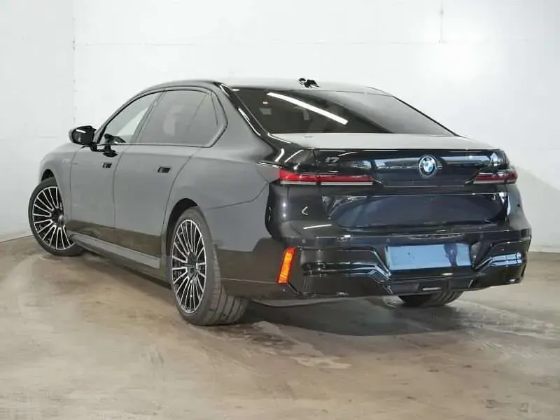 Gebraucht BMW i7 M Sport 484 kW (659 PS) 2025 Other Limousine