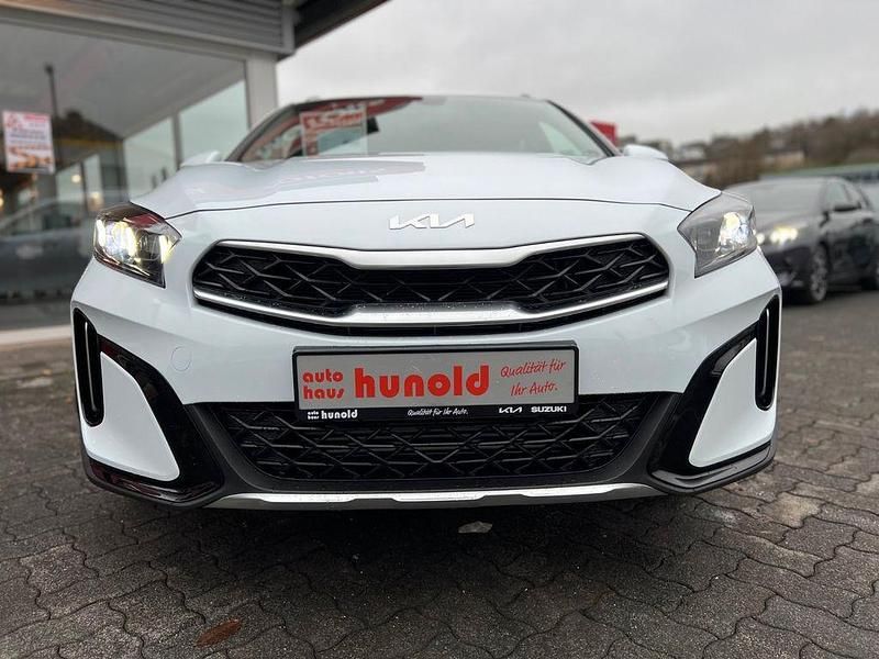 Gebraucht Kia XCeed Vision 140 PS (102 kW) 2024 Weiß SUV
