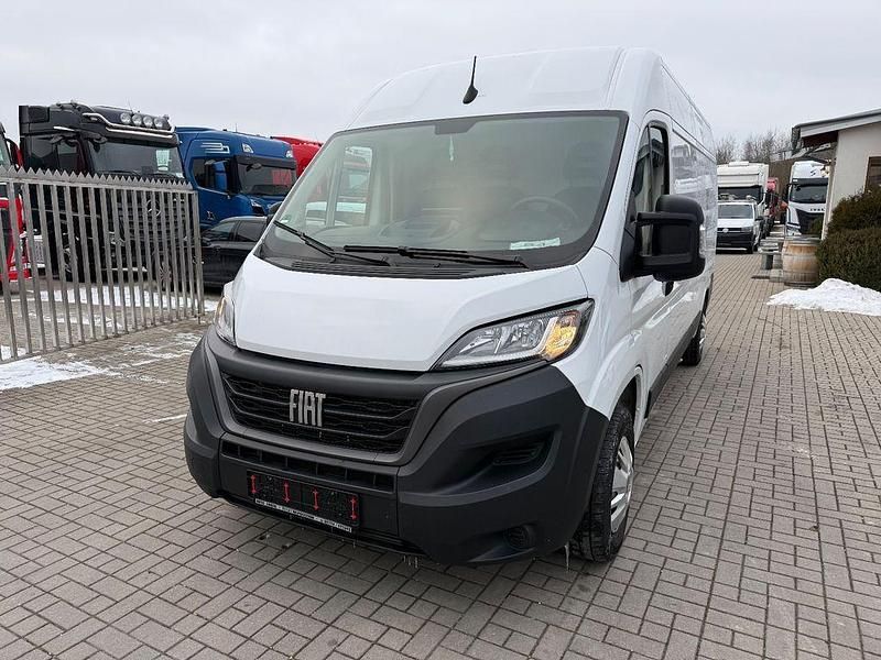 Gebraucht Fiat Ducato S 140 PS (102 kW) 2024 Weiß Van