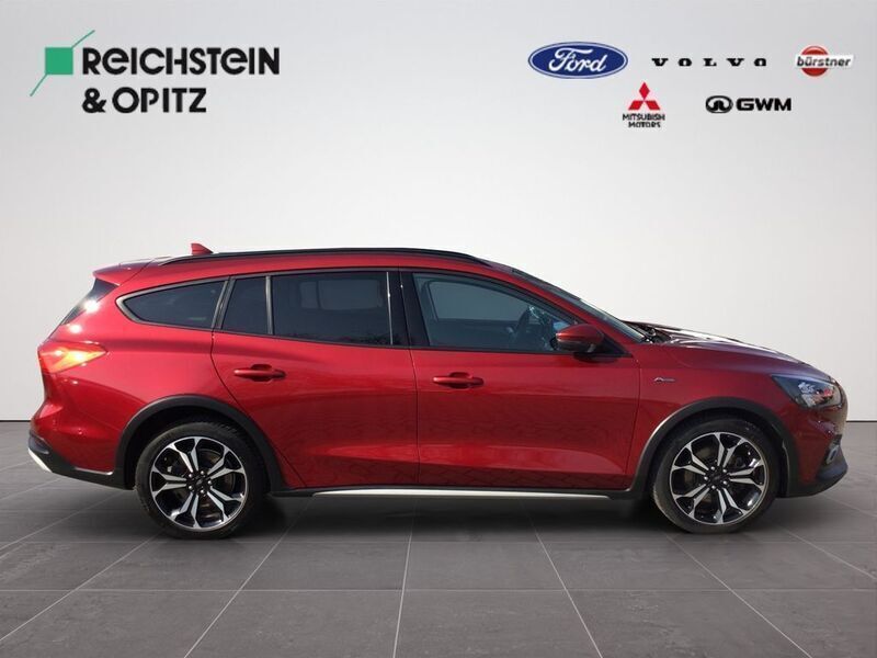 Gebraucht Ford Focus Active 125 PS (91 kW) 2019 Rot Kombi