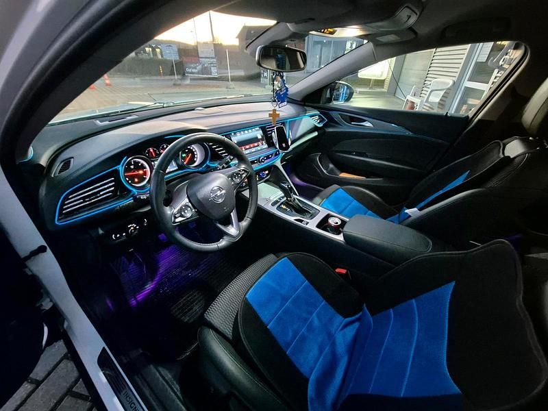 Gebraucht Opel Insignia 136 PS (100 kW) 2018 Schwarz Kombi