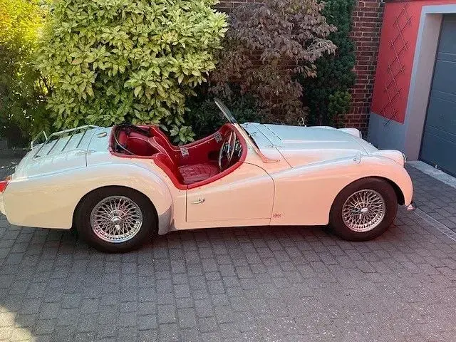 Gebraucht Triumph TR3 90 PS (66 kW) 1961 Weiß Cabrio