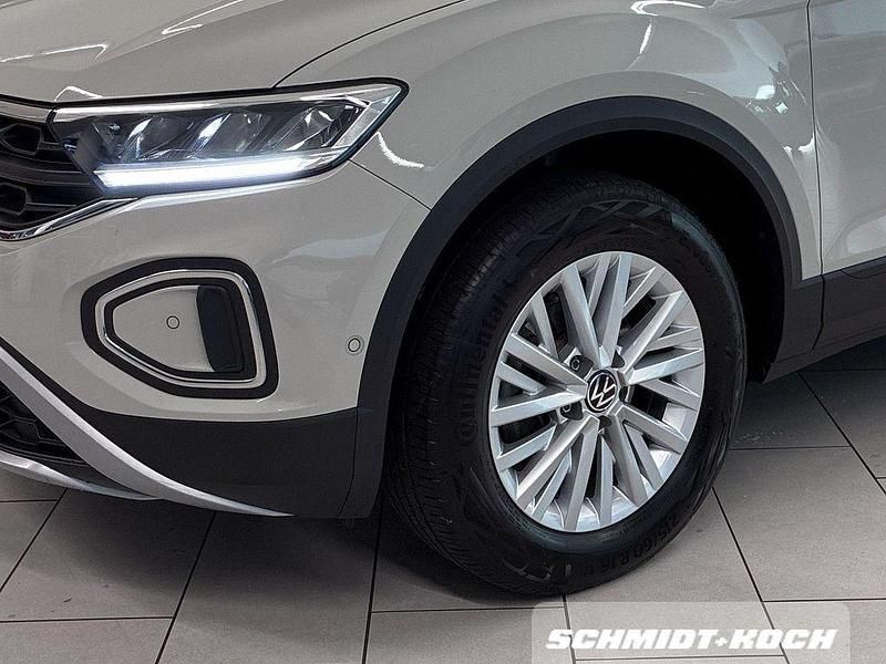 Gebraucht VW T-Roc Life 110 PS (80 kW) 2023 Grau SUV