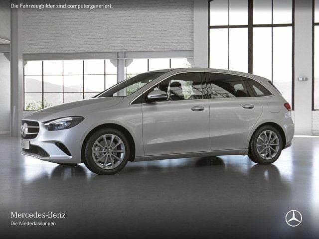 Gebraucht 2021 Mercedes B200 Van / Kleinbus | 22.890 € (Fairer Preis) - Bild 1/4
