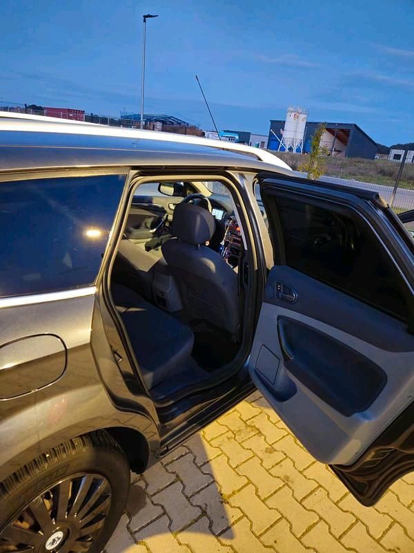 Gebraucht Ford Mondeo 160 PS (117 kW) 2009 Grau Kombi