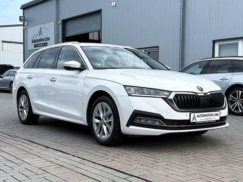 Gebraucht Skoda Octavia 116 PS (85 kW) 2023 Weiß Limousine