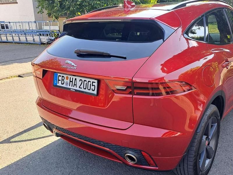 Usata Jaguar E-Pace R-Dynamic 241 CV (177 kW) 2019 Rosso SUV