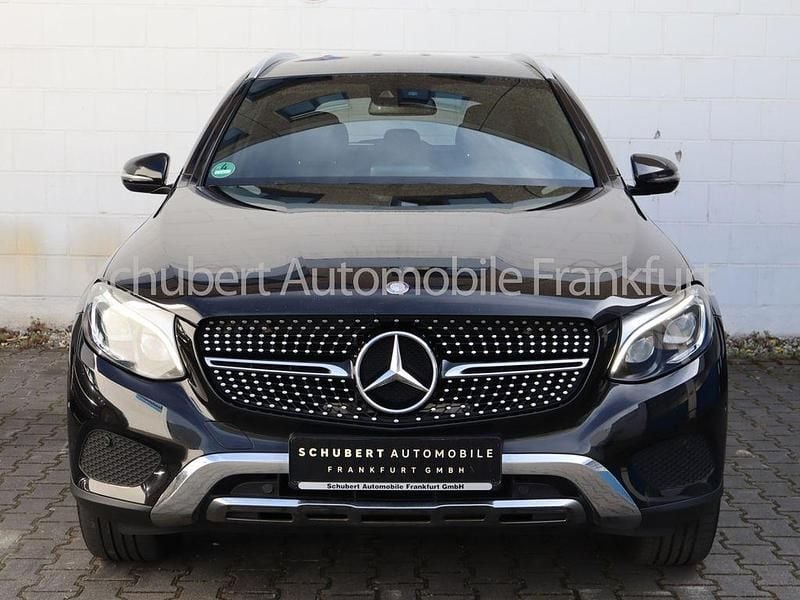 Gebraucht Mercedes GLC250 204 PS (150 kW) 2015 Schwarz SUV