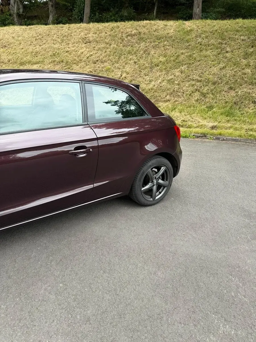 Gebraucht Audi A1 90 PS (66 kW) 2015 Andere farben Kleinwagen