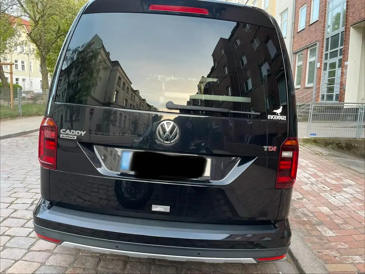 Gebraucht VW Caddy 150 PS (110 kW) 2018 Schwarz Van / Kleinbus