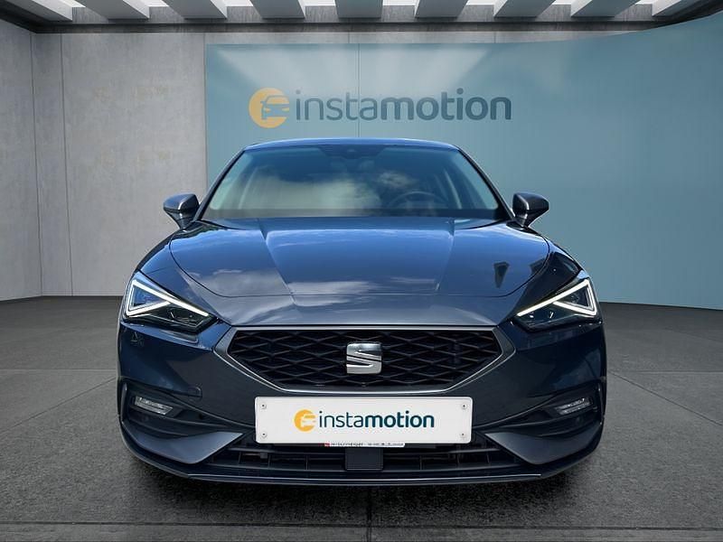 Usata Seat Leon 150 CV (110 kW) 2024 Grigio Utilitaria