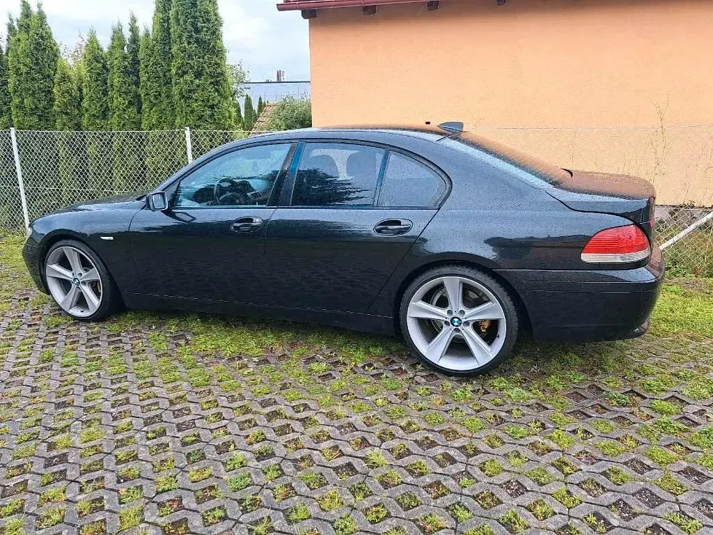 Gebraucht BMW 730 215 PS (158 kW) 2004 Schwarz Limousine