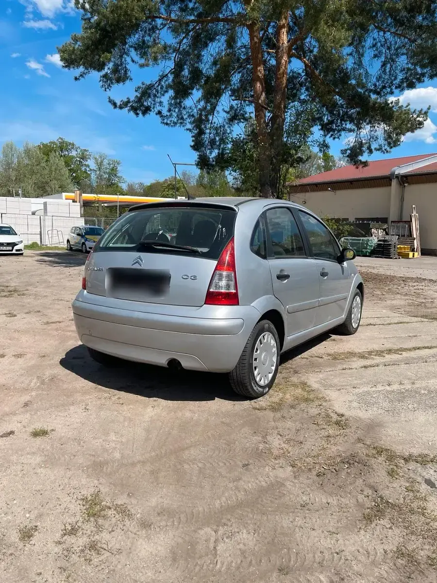 Gebraucht Citroën C3 86 PS (63 kW) 2007 Silber Kleinwagen