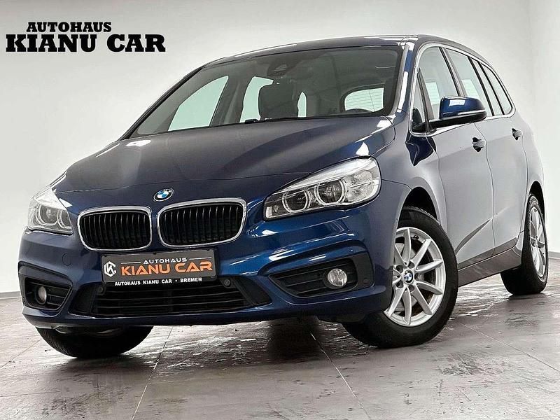 Mediterranblau Gebraucht 2016 BMW 218 Advantage Van / Kleinbus | 11.987 € (Etwas zu teuer) - Bild 1/4