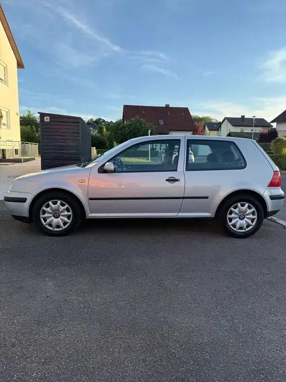 Gebraucht VW Golf III 101 PS (74 kW) 1999 Silber Limousine