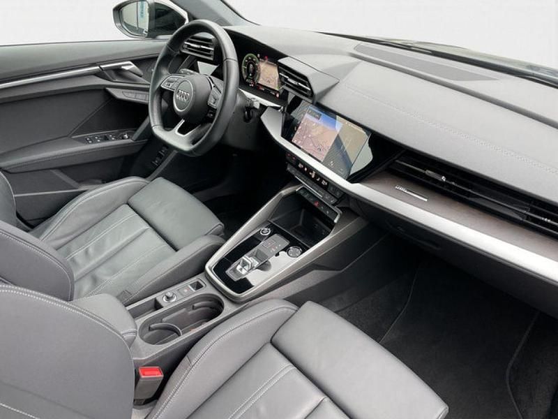 Gebraucht Audi A3 Advanced Plus 204 PS (150 kW) 2024 Blau / navarrablau (metallic) Limousine