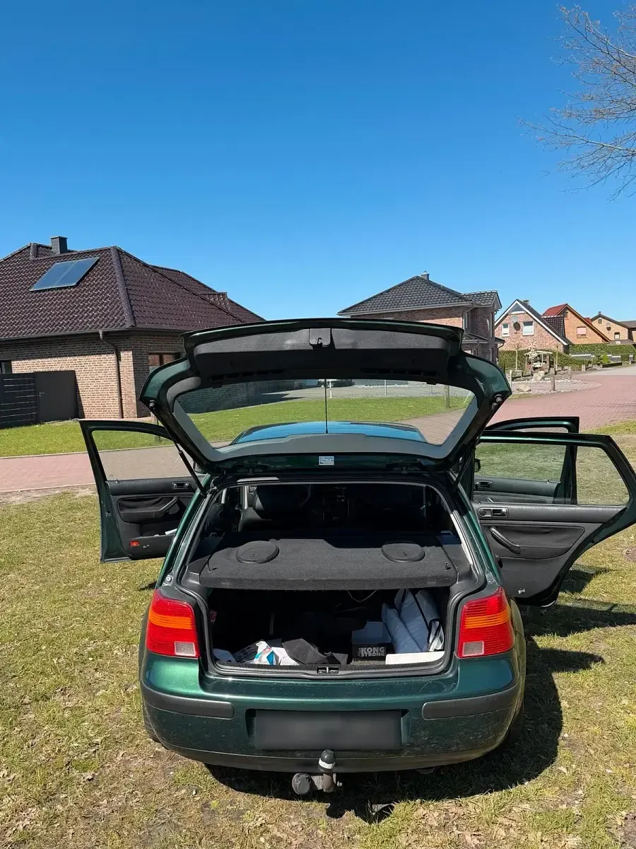 Gebraucht VW Golf IV 90 PS (66 kW) 2000 Gelb Limousine