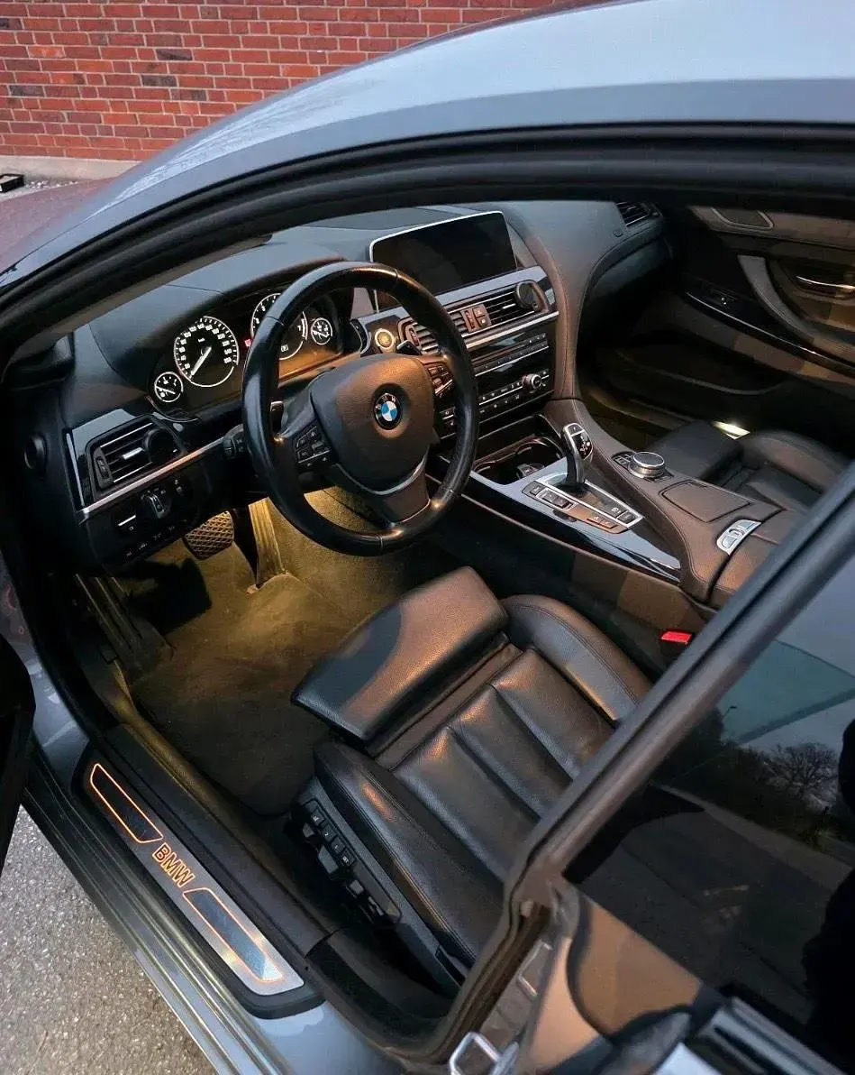 Gebraucht BMW 650 449 PS (330 kW) 2016 Silber Coupé