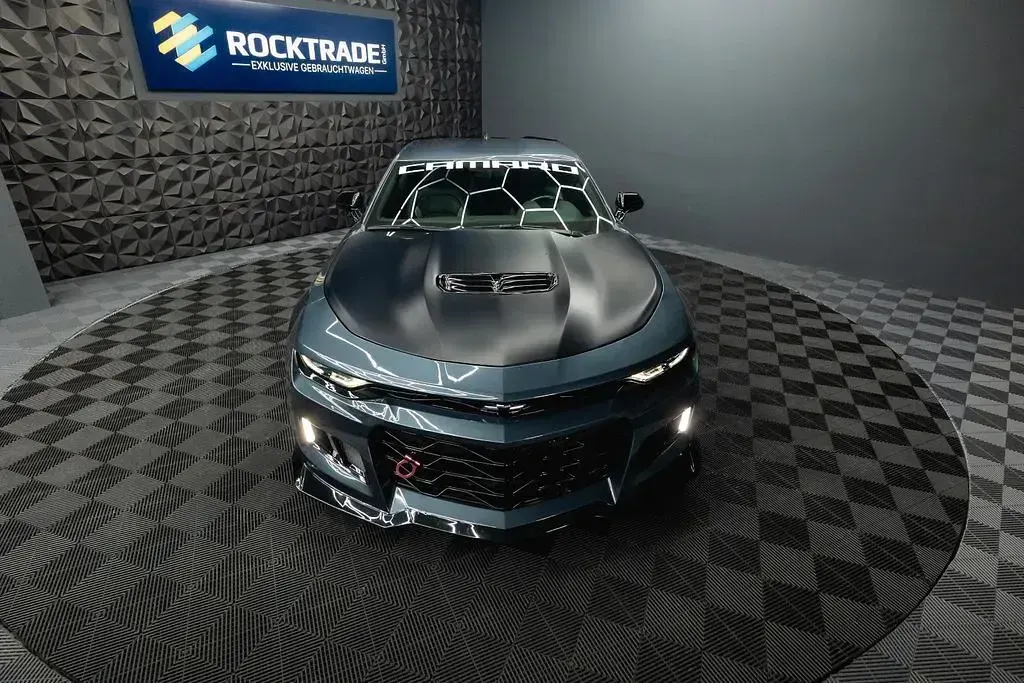 Gebraucht Chevrolet Camaro ZL1 275 PS (202 kW) 2023 Grau Coupé