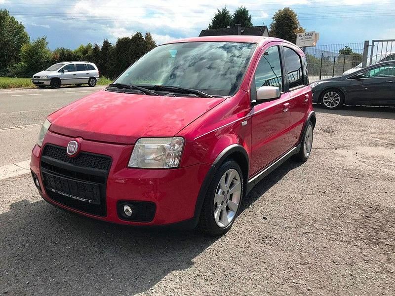Gebraucht Fiat Panda 101 PS (74 kW) 2010 Rot Kleinwagen