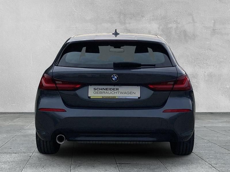 Gebraucht BMW 118 Sport Line 140 PS (102 kW) 2020 Grau Kleinwagen